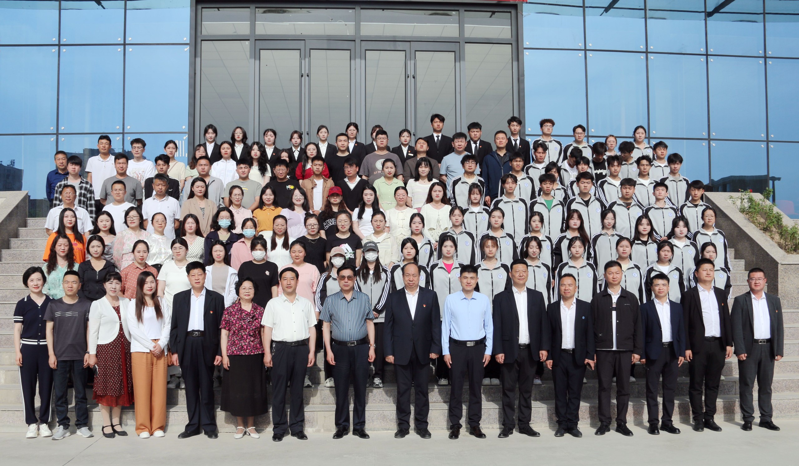 1716538547257378.jpg 1716538547257378.jpg